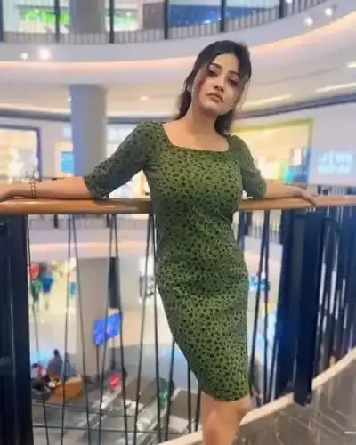 Call Girl Service in Ballarpur