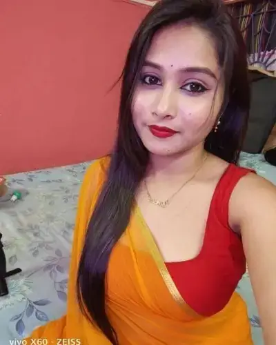 Call Girl in Ballarpur